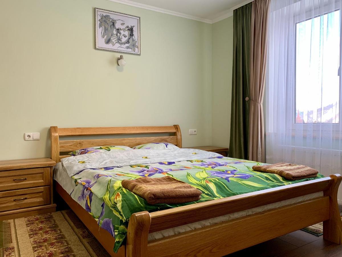 Appartamento Underhills House Jaremče Esterno foto