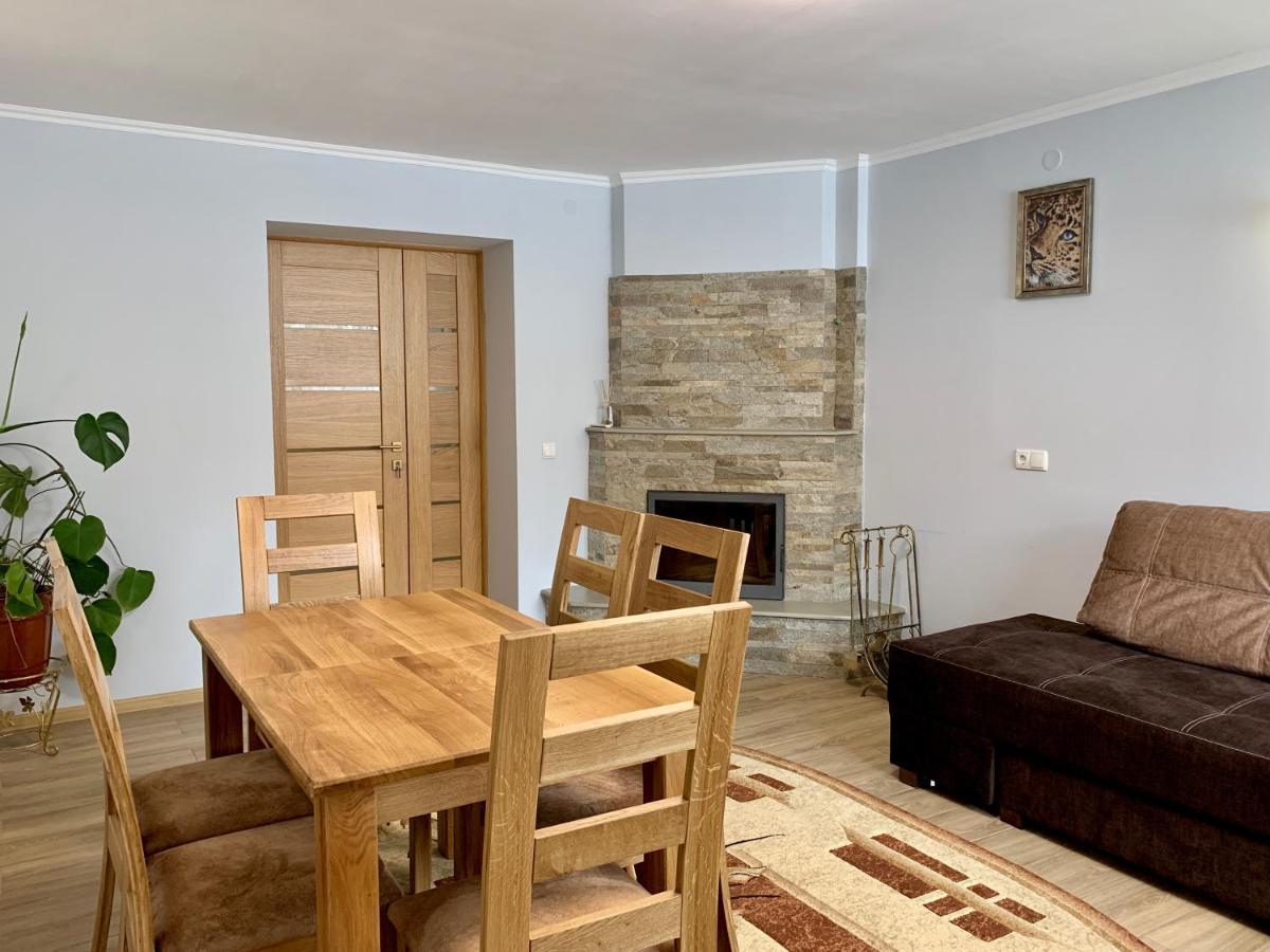 Appartamento Underhills House Jaremče Esterno foto