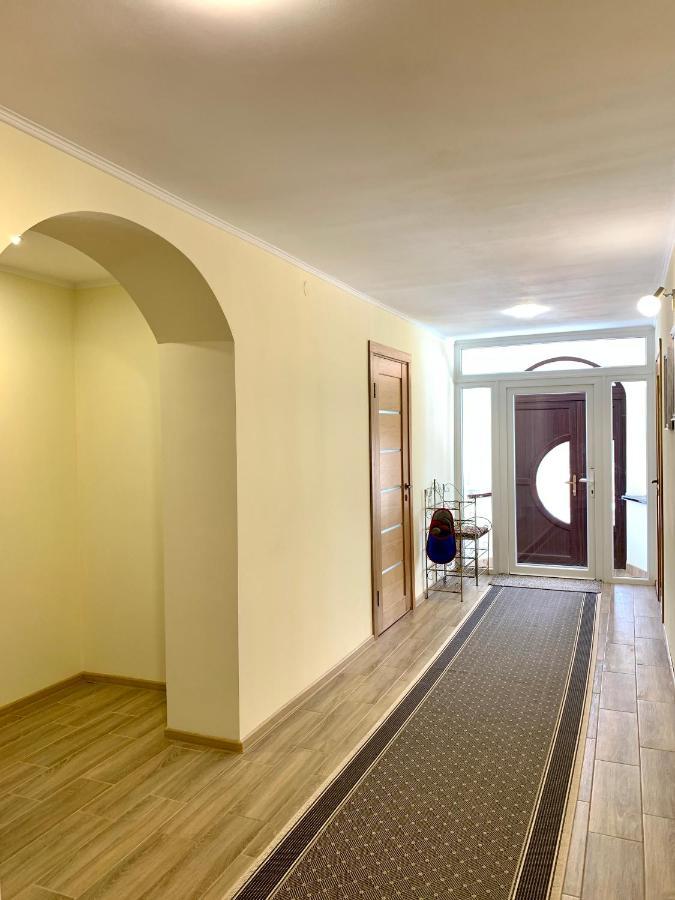 Appartamento Underhills House Jaremče Esterno foto