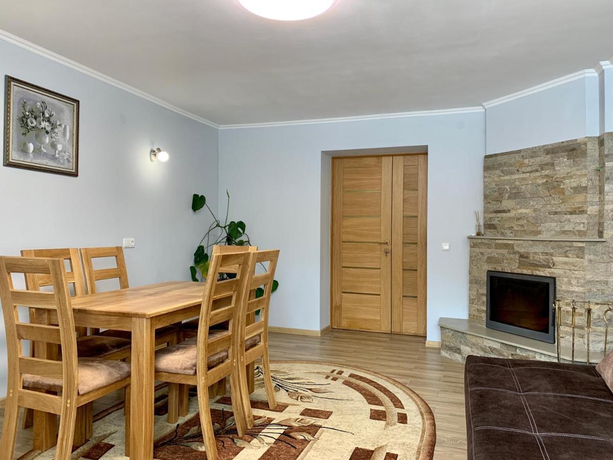 Appartamento Underhills House Jaremče Esterno foto
