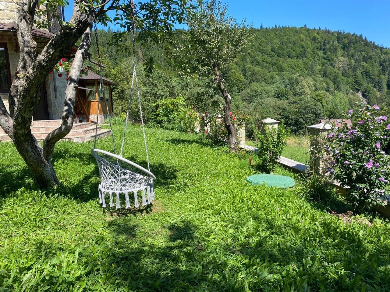 Appartamento Underhills House Jaremče Esterno foto